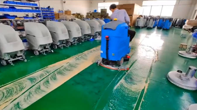 静安2023年还在用人工的物业保洁不妨试试洗地机吧
